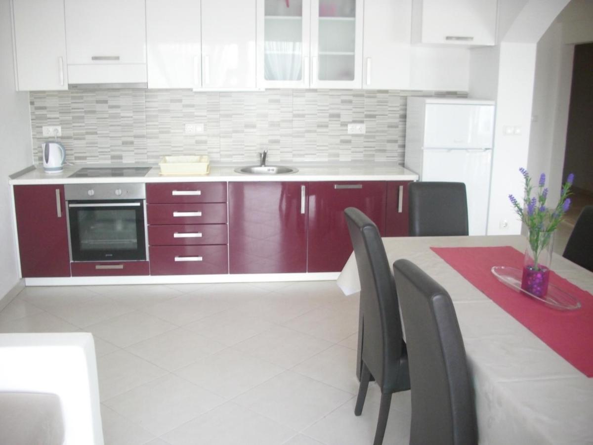 Apartments Kala Janjina Екстер'єр фото