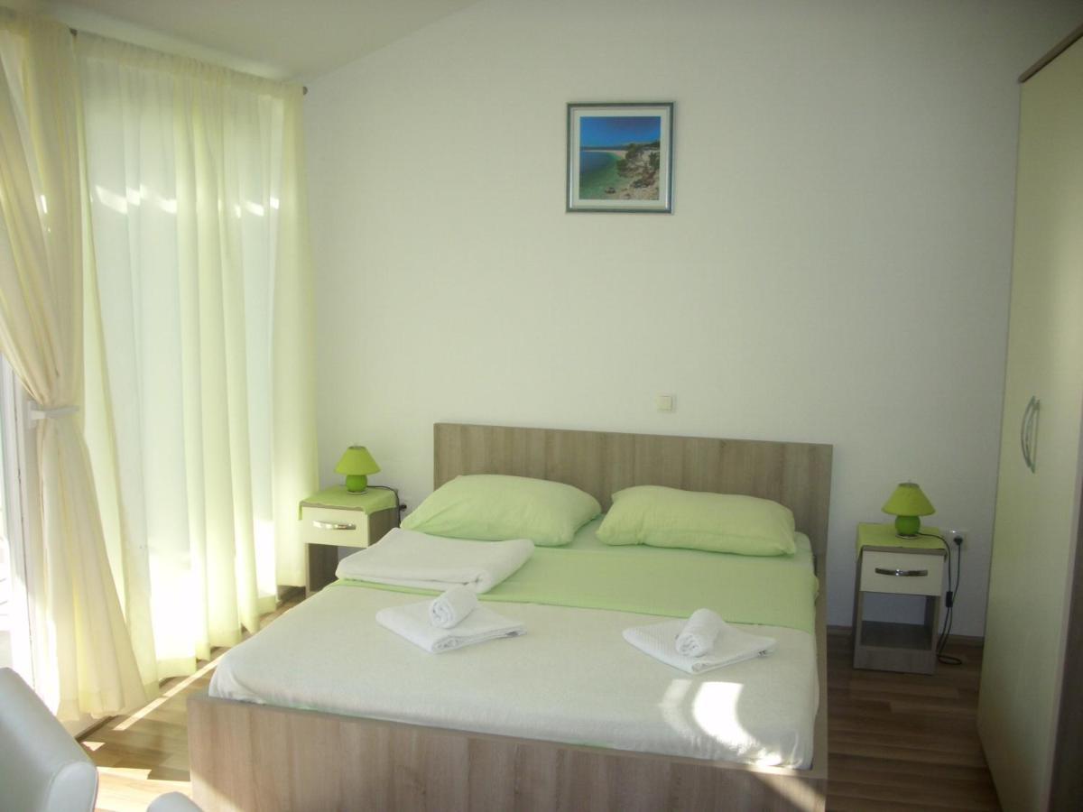 Apartments Kala Janjina Екстер'єр фото
