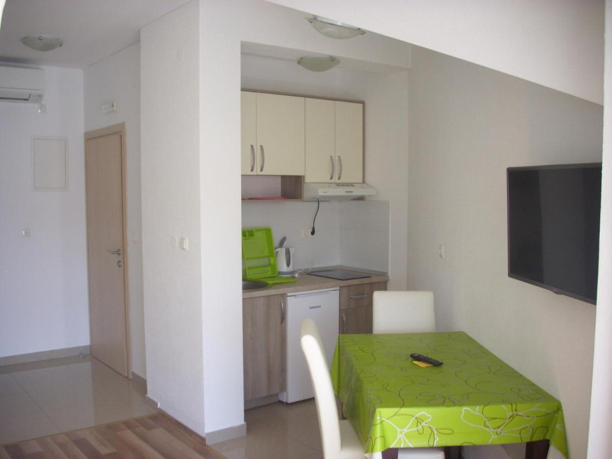 Apartments Kala Janjina Екстер'єр фото