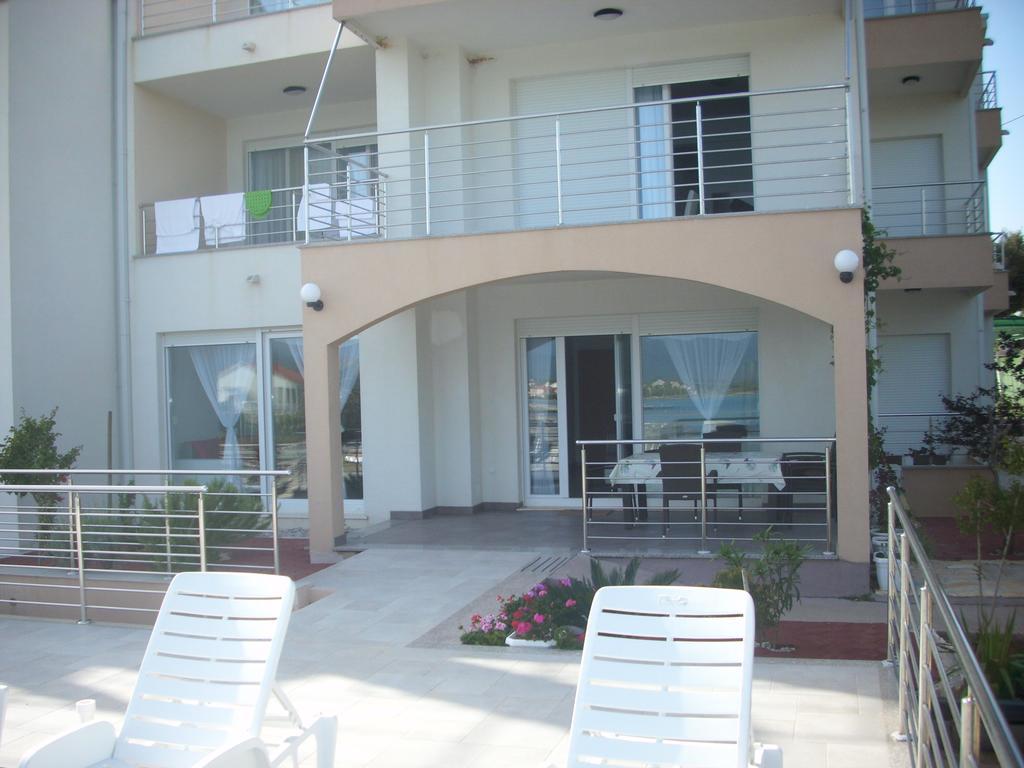 Apartments Kala Janjina Екстер'єр фото