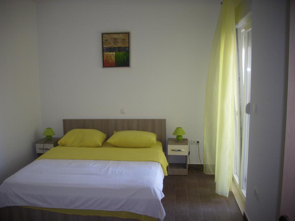 Apartments Kala Janjina Екстер'єр фото