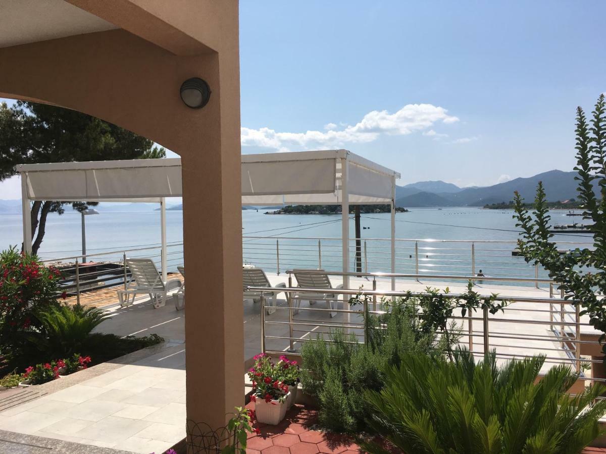 Apartments Kala Janjina Екстер'єр фото
